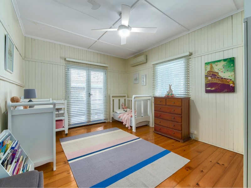 45 Outlook Crescent, Bardon QLD 4065