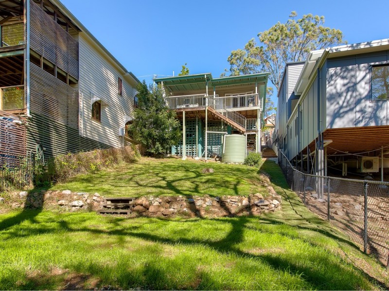 45 Outlook Crescent, Bardon QLD 4065