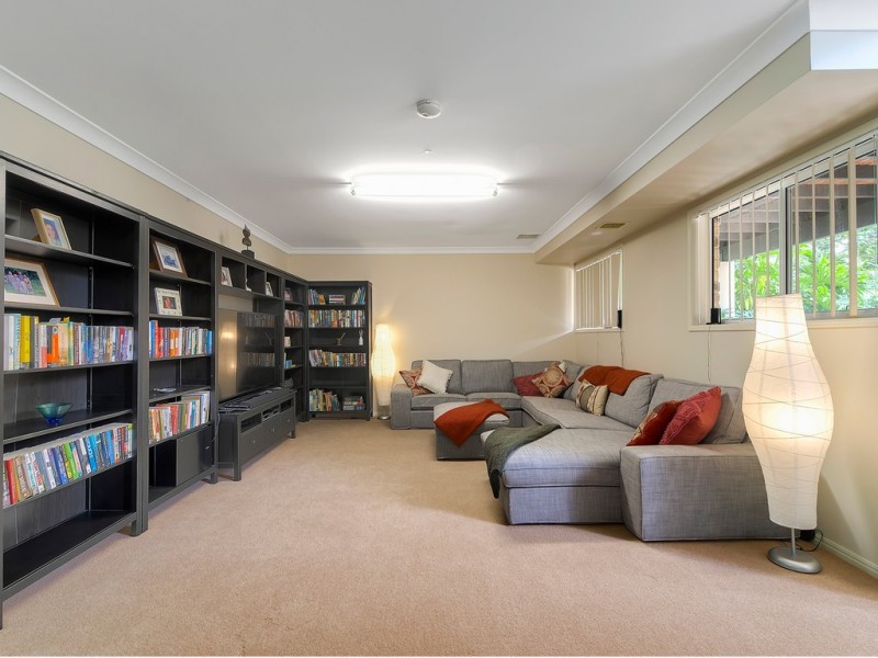 37A Bogunda Street, The Gap QLD 4061