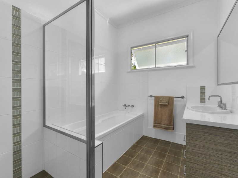 54 Mareeba Road, Ashgrove QLD 4060