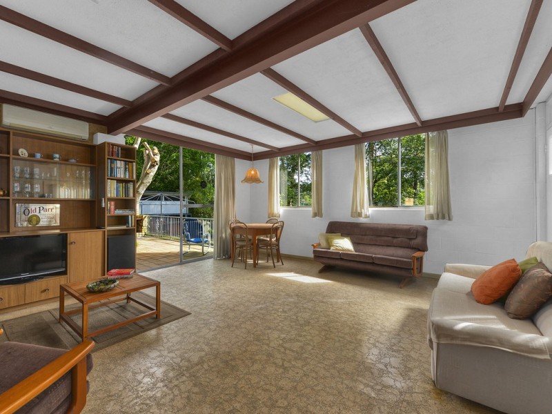 54 Mareeba Road, Ashgrove QLD 4060