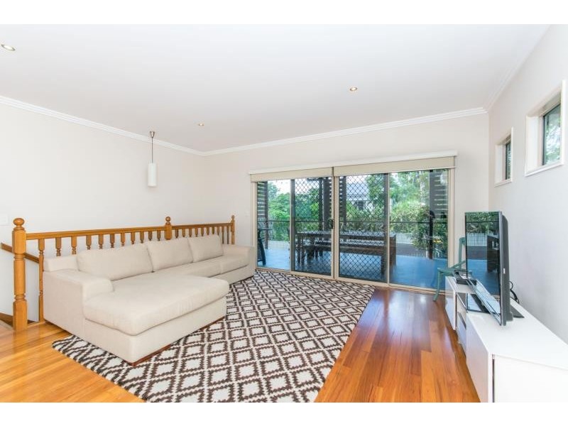 3/3 Rossmere Lane, Auchenflower QLD 4066