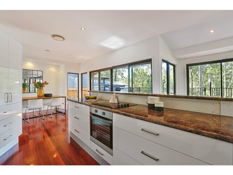 10 Oakview Circuit, Brookwater QLD 4300