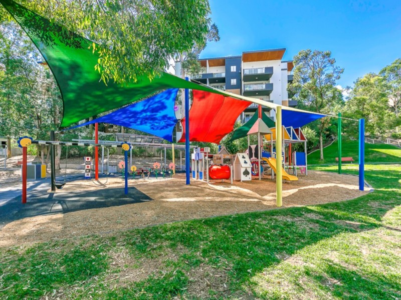 201/23 Robinson Place, Kelvin Grove QLD 4059