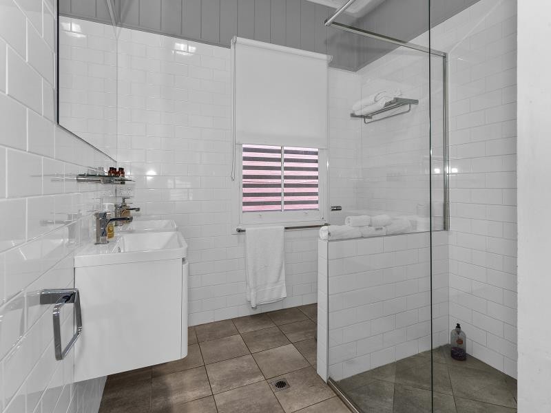 27 Parish Street, Spring Hill QLD 4000