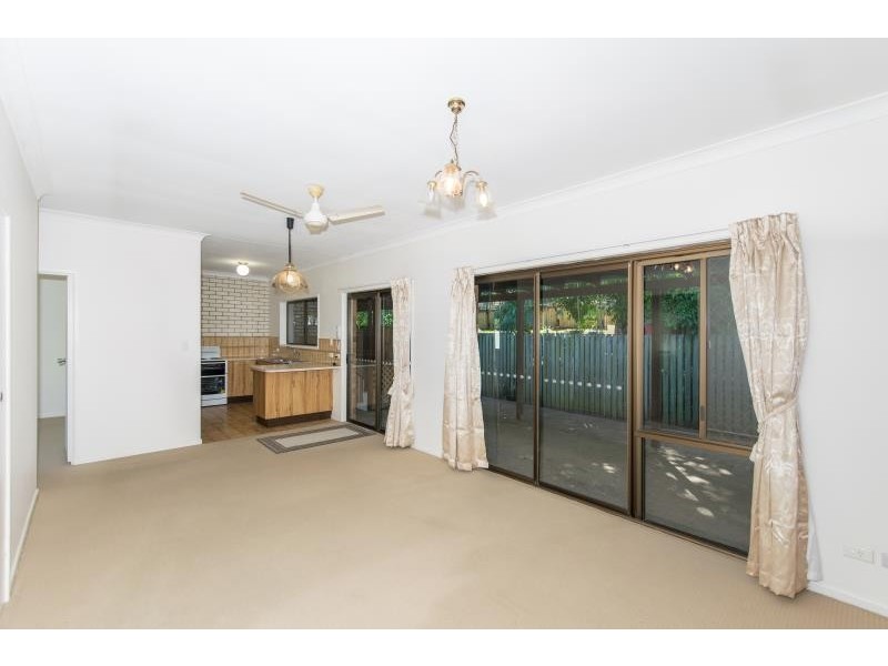 2/12 Glassey Street, Red Hill QLD 4059