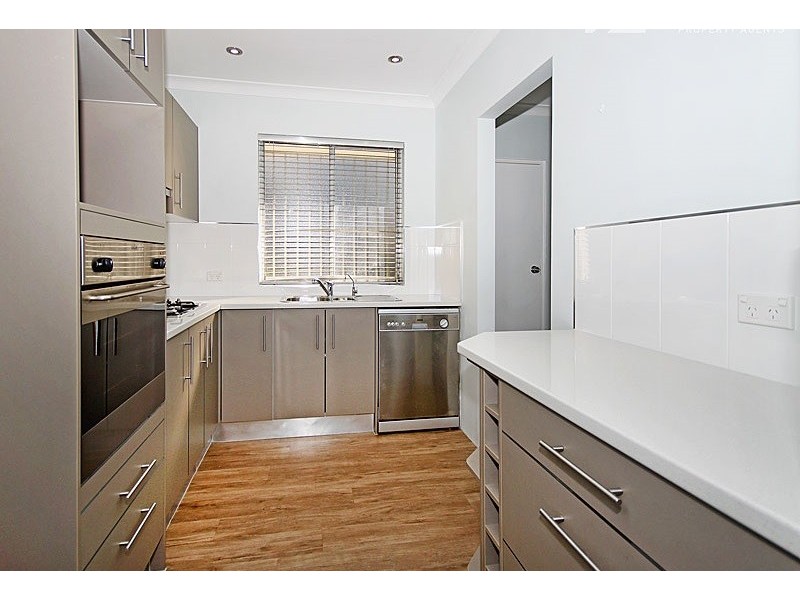 11/9 Rossiter Parade, Hamilton QLD 4007