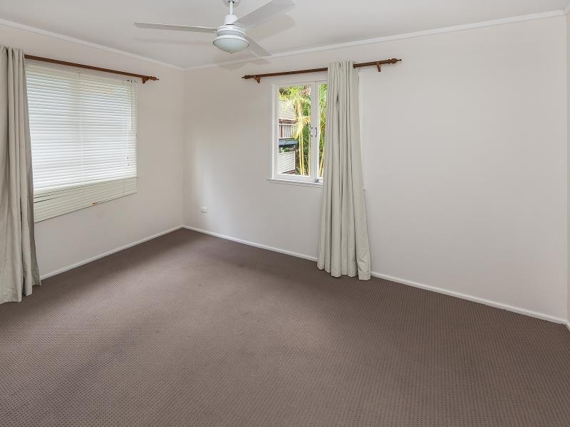 18 Fred Street, Red Hill QLD 4059