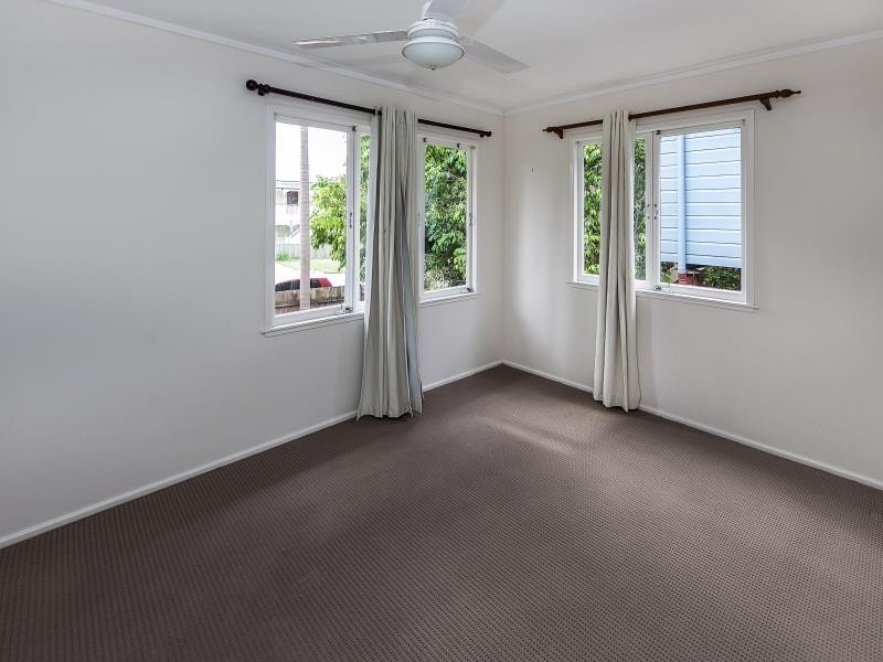 18 Fred Street, Red Hill QLD 4059