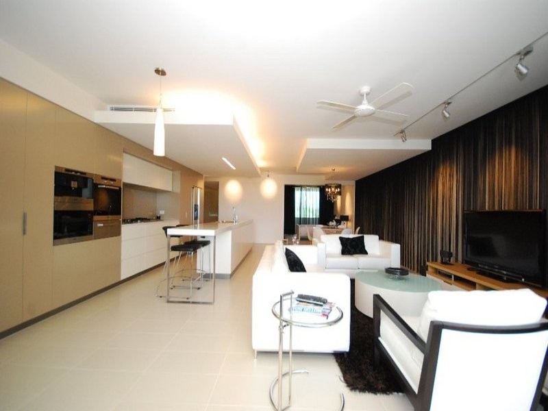 90 Wynnum Road, Norman Park QLD 4170