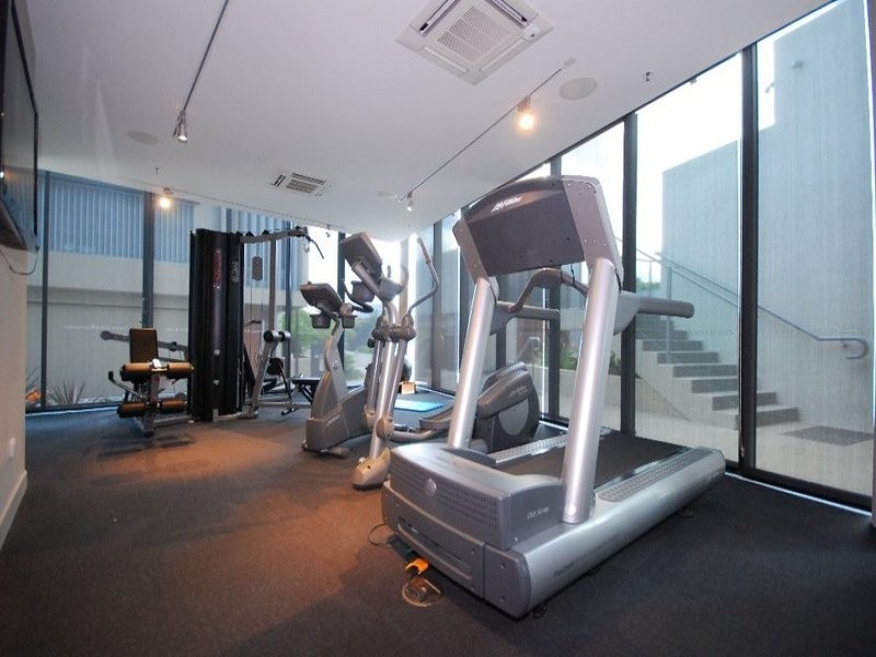 90 Wynnum Road, Norman Park QLD 4170