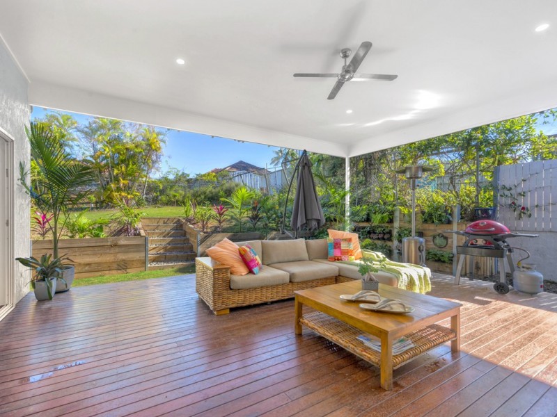 16 Lind Street, Newmarket QLD 4051