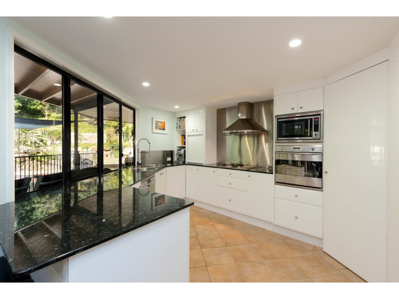 9 Wollundry Place, The Gap QLD 4061