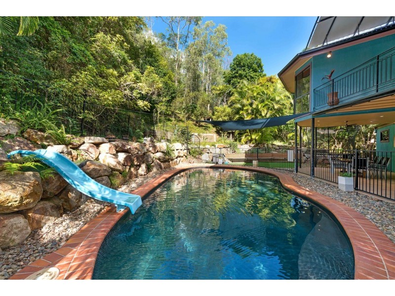 9 Wollundry Place, The Gap QLD 4061