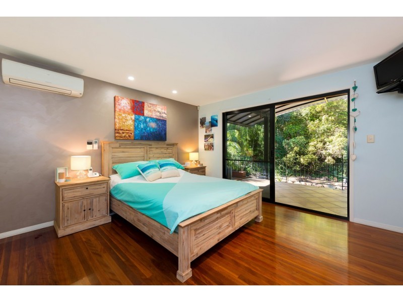 9 Wollundry Place, The Gap QLD 4061