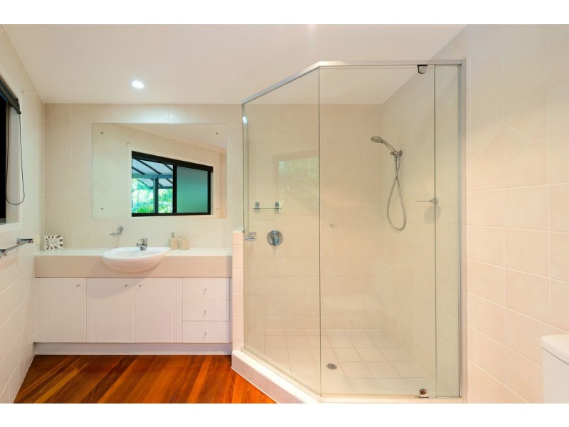 9 Wollundry Place, The Gap QLD 4061