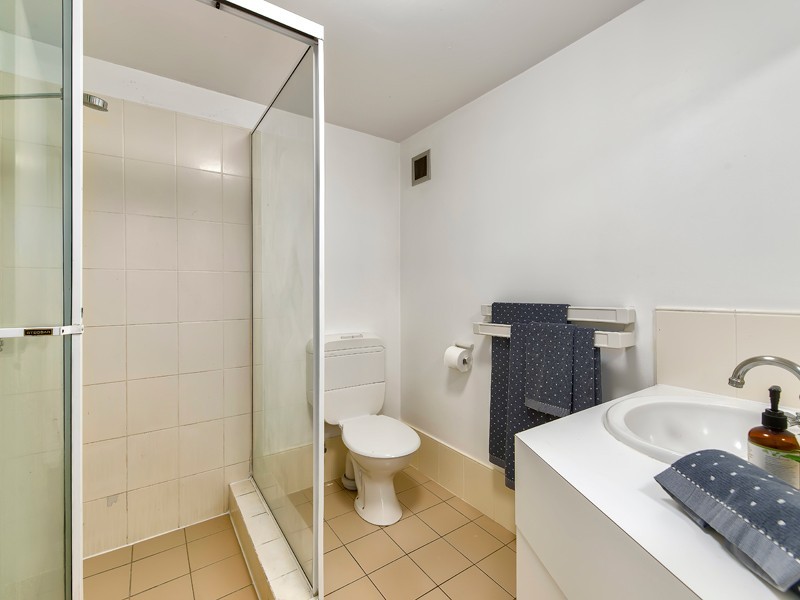 2/12 Morris Street, Paddington QLD 4064