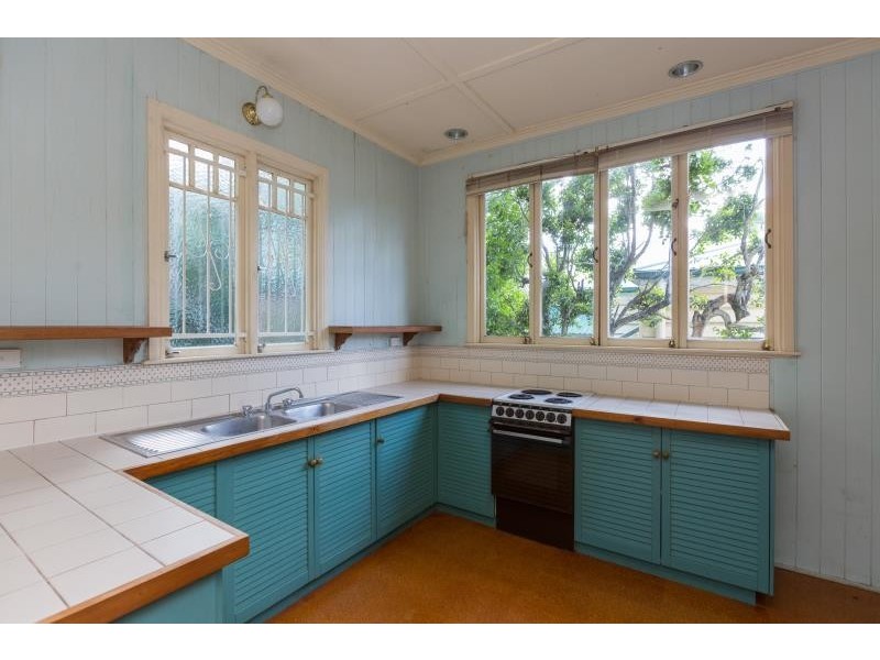 20 Carmel St, Bardon QLD 4065