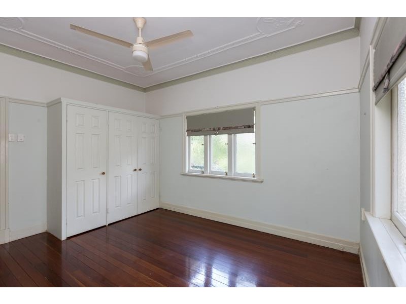 20 Carmel St, Bardon QLD 4065