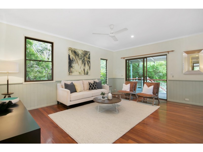 20 Pleasant Street, Red Hill QLD 4059