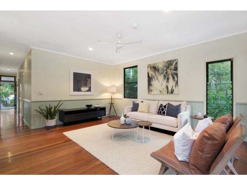 20 Pleasant Street, Red Hill QLD 4059