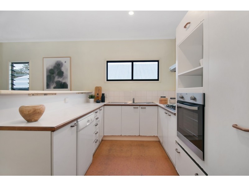 20 Pleasant Street, Red Hill QLD 4059