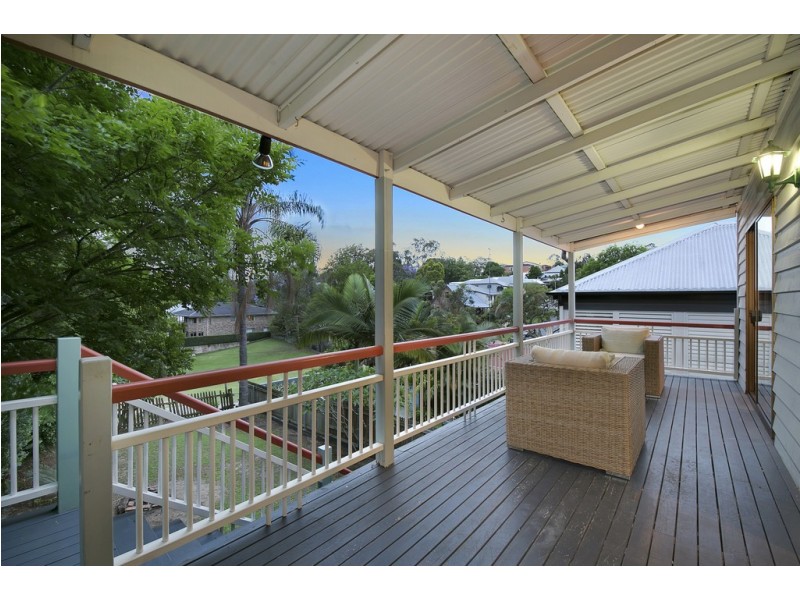 20 Pleasant Street, Red Hill QLD 4059