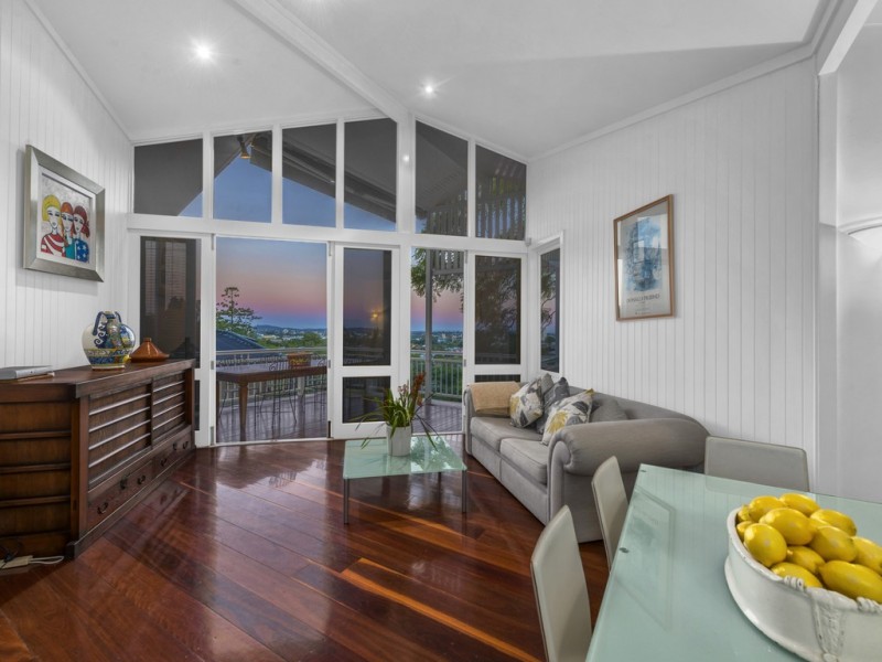 94 Birdwood Terrace, Auchenflower QLD 4066