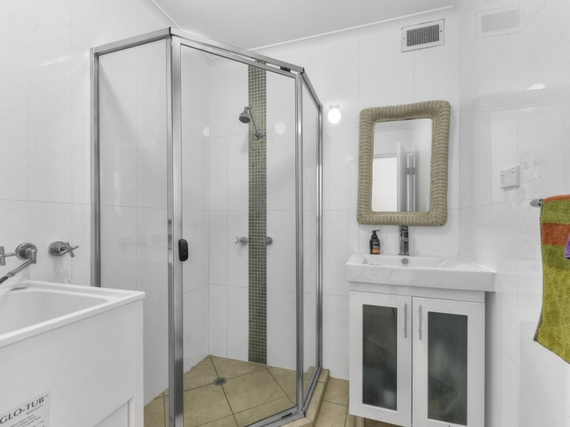 1/37 Chasely Street, Auchenflower QLD 4066