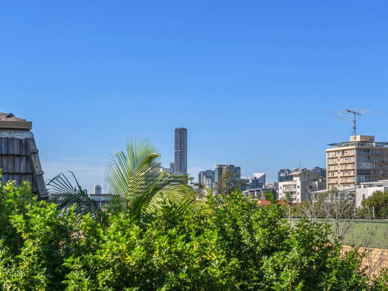 1/37 Chasely Street, Auchenflower QLD 4066