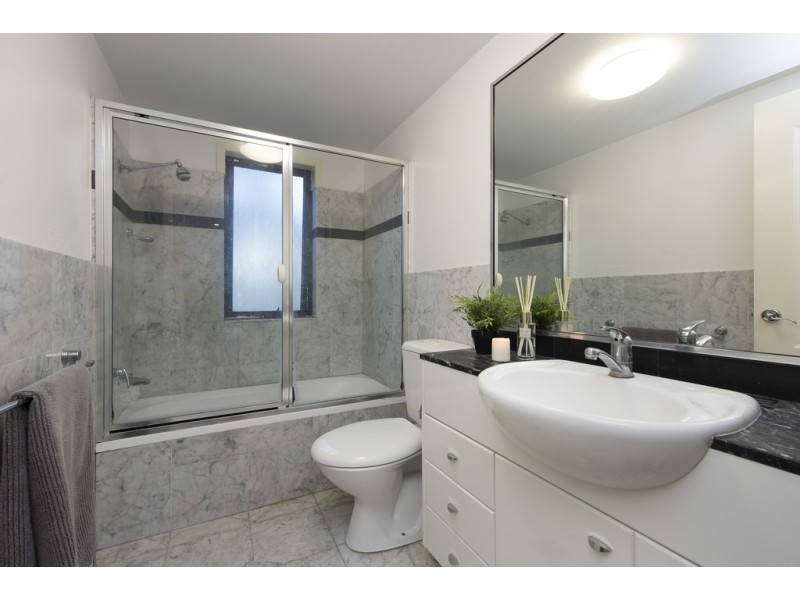 35/165A Main Street, Kangaroo Point QLD 4169