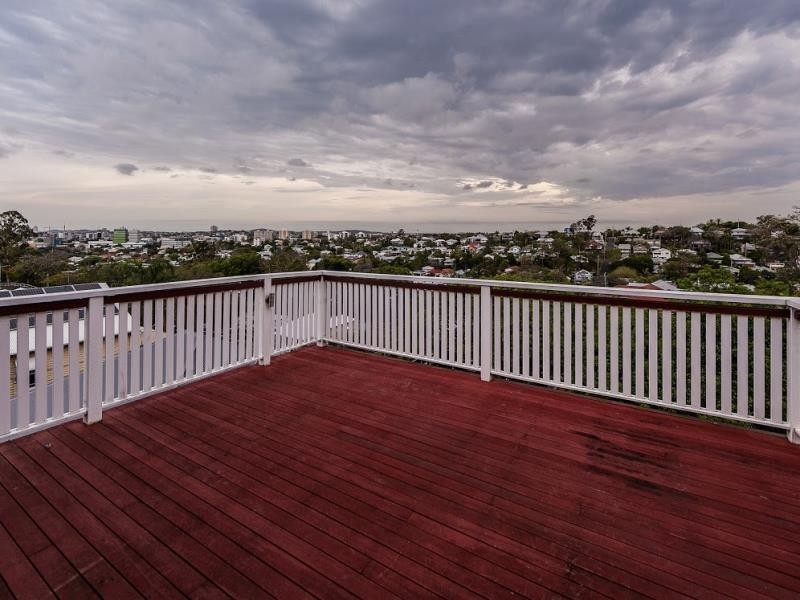 14 Daintree Street, Paddington QLD 4064