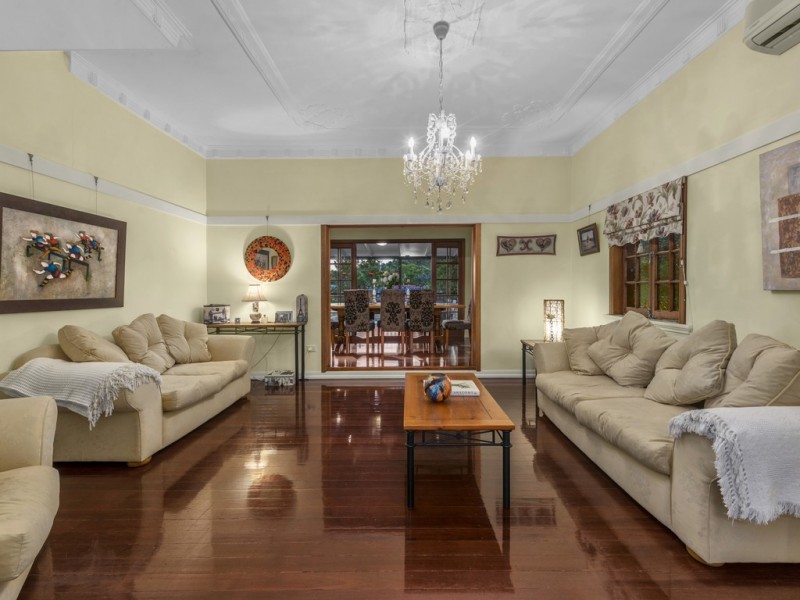 63 Boundary Road, Bardon QLD 4065