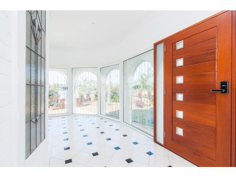 398 Kingsford Smith Drive, Hamilton QLD 4007