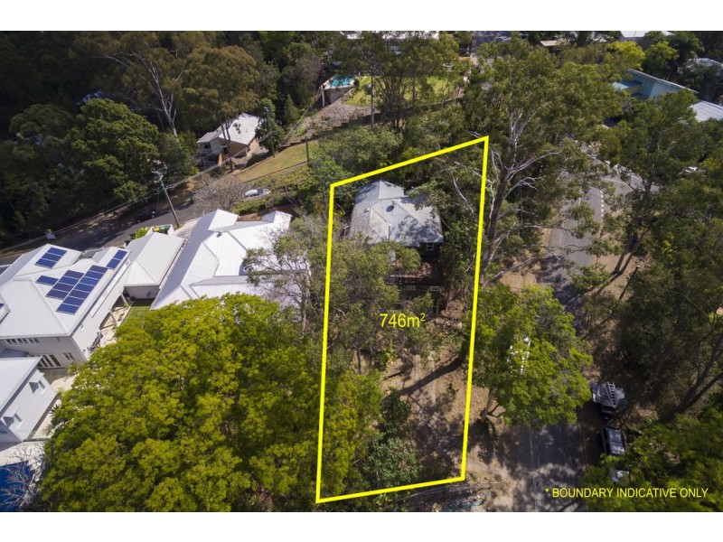 1 Angus Street, Bardon QLD 4065