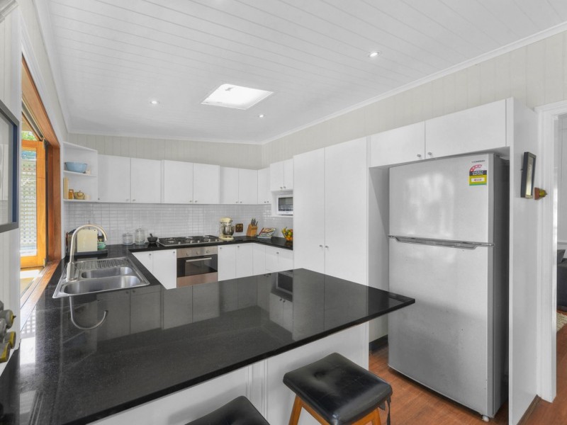 27 White Street, Kelvin Grove QLD 4059