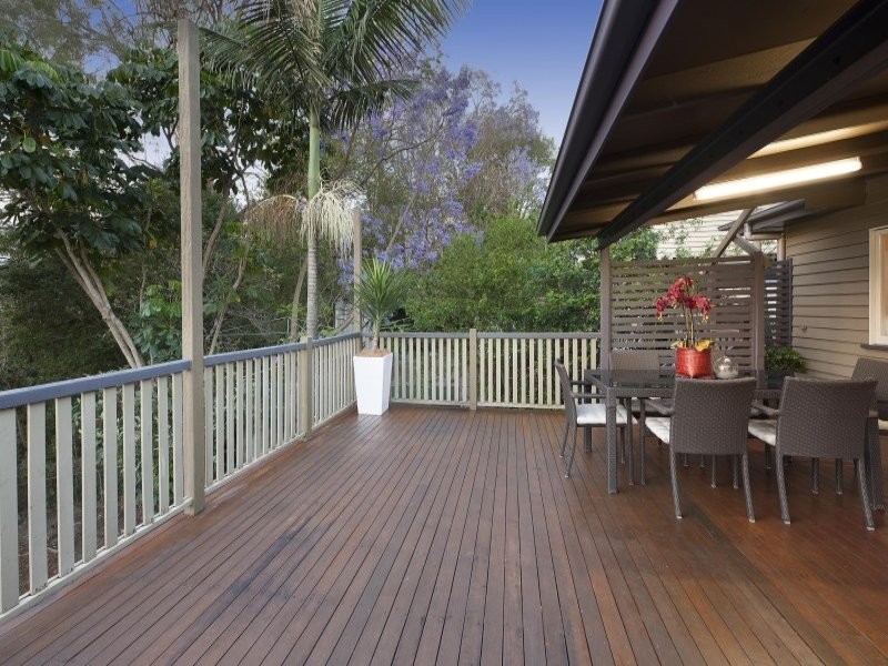 24 Eton Street, Toowong QLD 4066