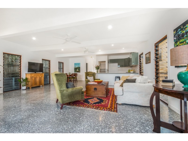 67 Lindsay Street, Ashgrove QLD 4060