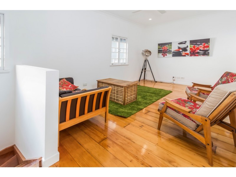 67 Lindsay Street, Ashgrove QLD 4060