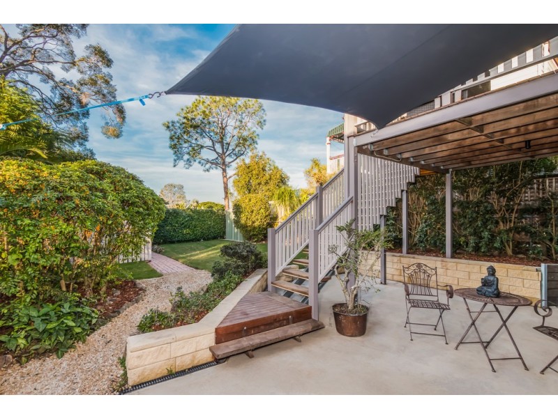 67 Lindsay Street, Ashgrove QLD 4060