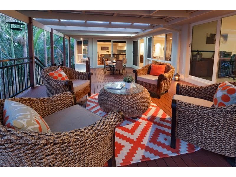 117 Tristania Road, Chapel Hill QLD 4069