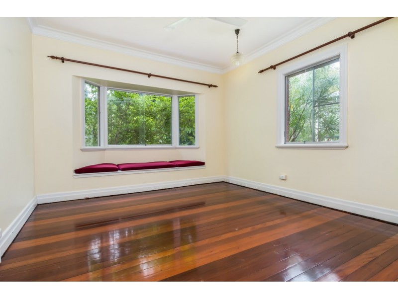 20 Linda Street, Sherwood QLD 4075