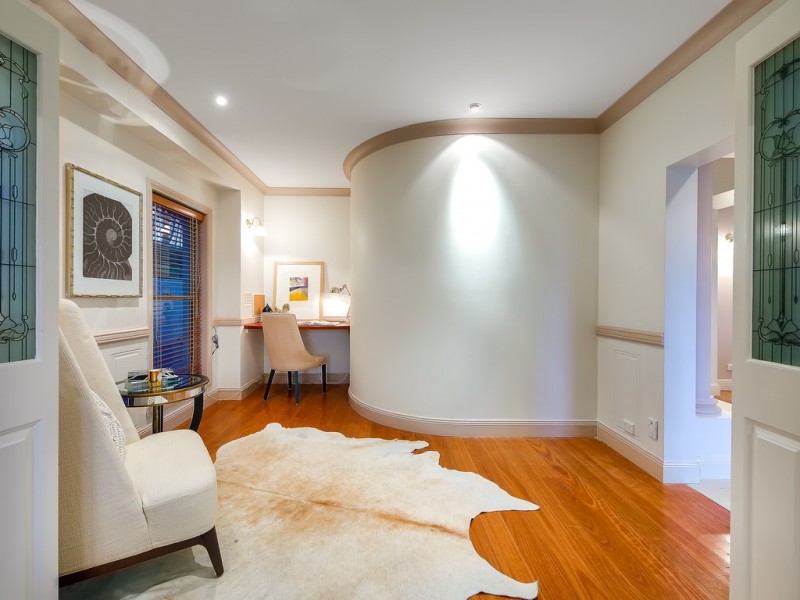 81 Clare Place, The Gap QLD 4061