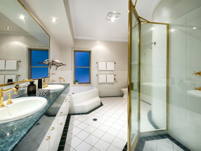 81 Clare Place, The Gap QLD 4061