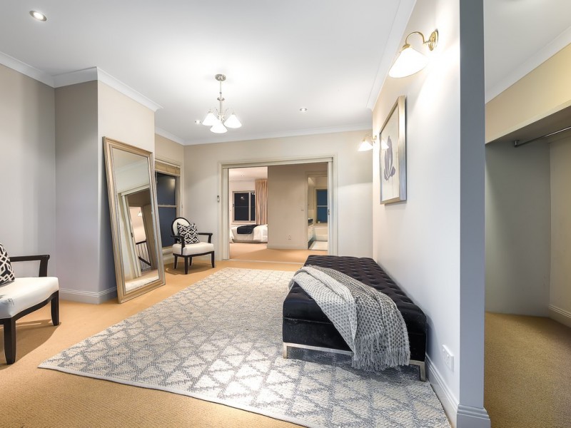 81 Clare Place, The Gap QLD 4061