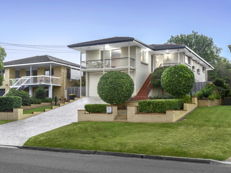 65 Long Street, Camp Hill QLD 4152