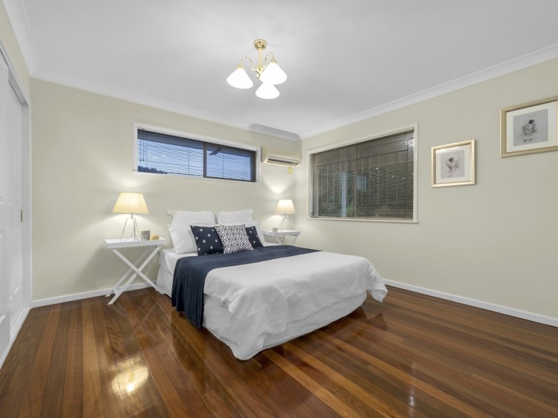 65 Long Street, Camp Hill QLD 4152