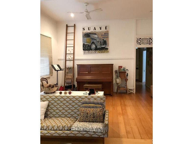 16 Fernberg Road, Paddington QLD 4064