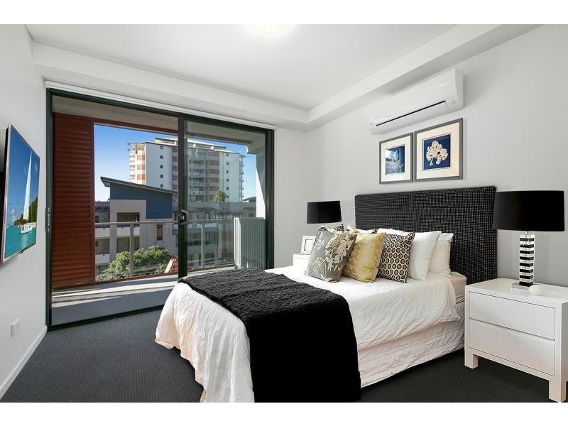 6 Land Street Toowong, Toowong QLD 4066