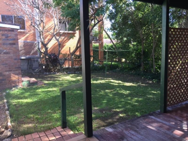 36 Clarina Street, Chapel Hill QLD 4069